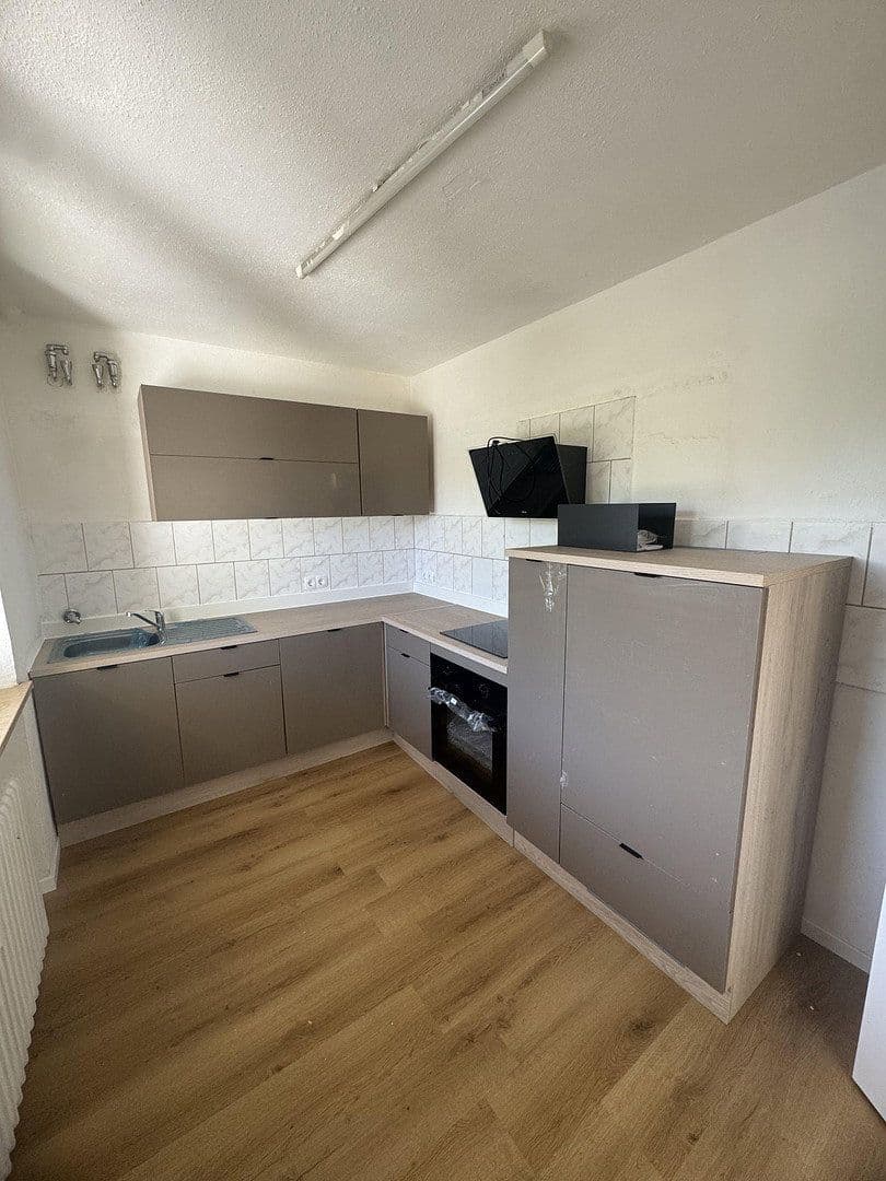 Prenájom bytu 2-izbový 60 m², Deschingerstr. 16, Ingolstadt, Bavorsko Prenájom bytu 2-izbový 60 m², Deschingerstr. 16, Ingolstadt, Bavorsko