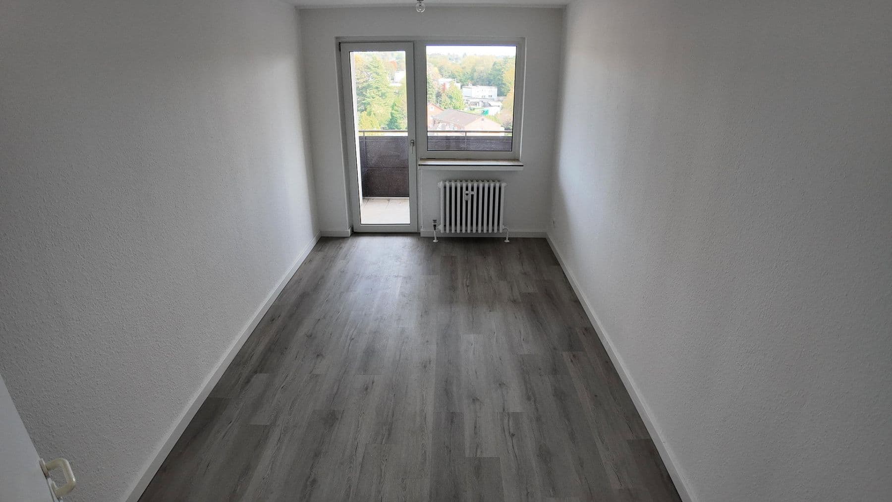 Prenájom bytu 3-izbový 86 m², Haan, Severné Porýnie - Westfálsko Prenájom bytu 3-izbový 86 m², Haan, Severné Porýnie - Westfálsko