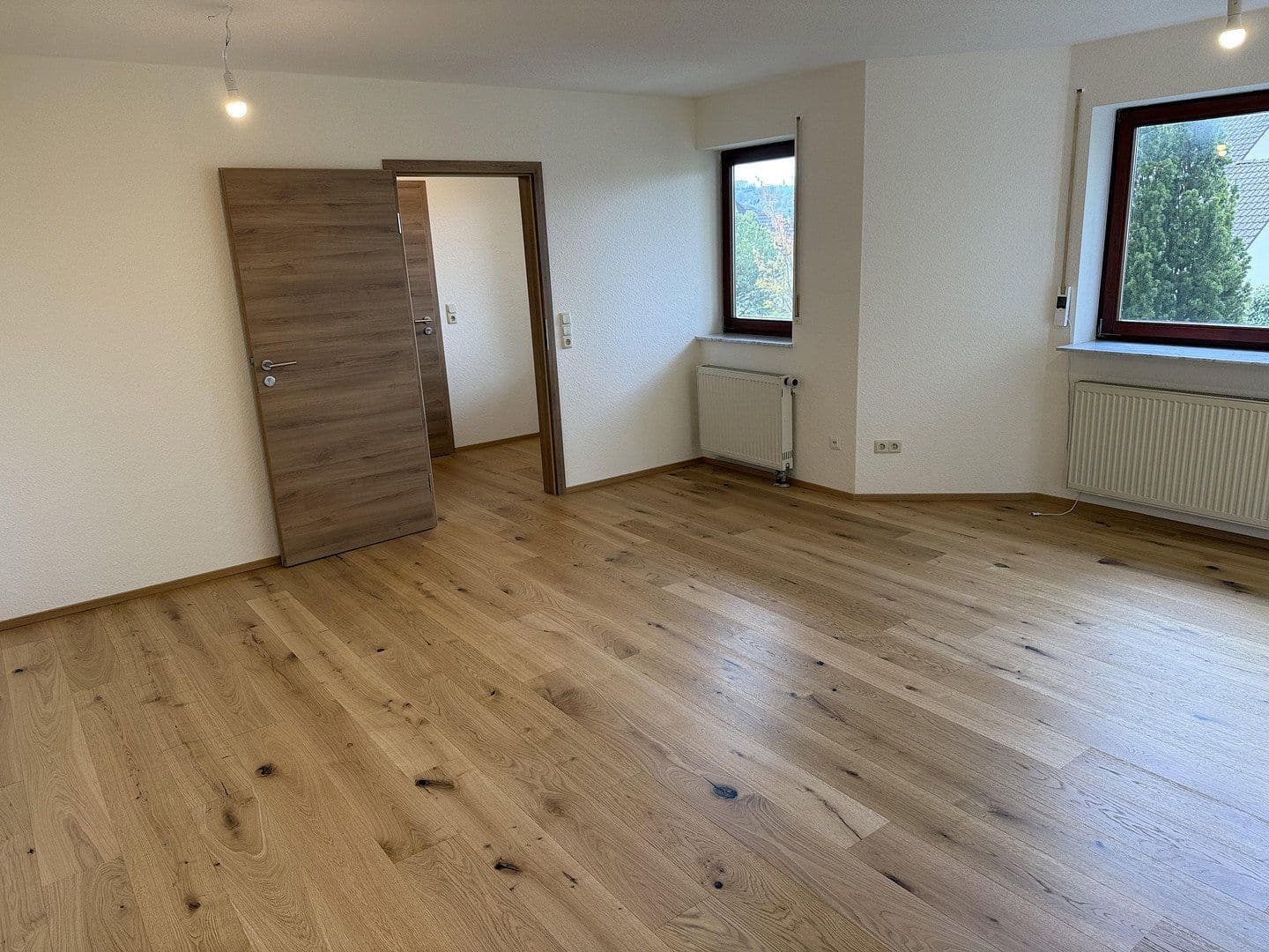 Predaj domu 220 m², pozemok 624 m², Ölspielstr. 35, Sommerhausen, Bavorsko Predaj domu 220 m², pozemok 624 m², Ölspielstr. 35, Sommerhausen, Bavorsko