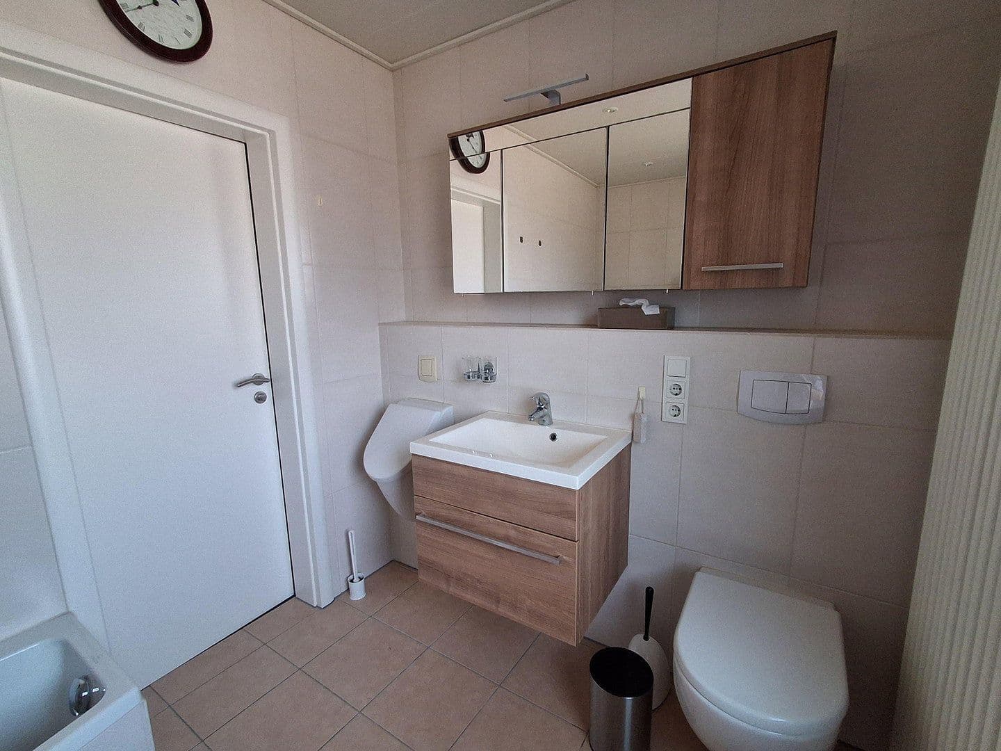 Predaj domu 125 m², pozemok 295 m², Kirn, Porýnie-Falcko Predaj domu 125 m², pozemok 295 m², Kirn, Porýnie-Falcko
