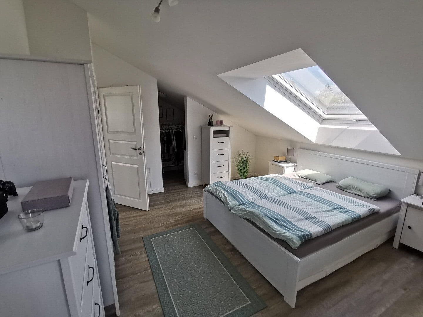 Prenájom domu 87 m², pozemok 250 m², Wilhelmstraße, Tornesch, Šlezvicko-Holštajnsko Prenájom domu 87 m², pozemok 250 m², Wilhelmstraße, Tornesch, Šlezvicko-Holštajnsko