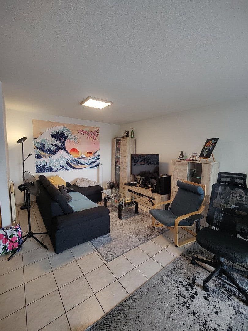 Prenájom bytu 2-izbový 56 m², Wendlingen am Neckar, Bádensko-Wurttembersko Prenájom bytu 2-izbový 56 m², Wendlingen am Neckar, Bádensko-Wurttembersko