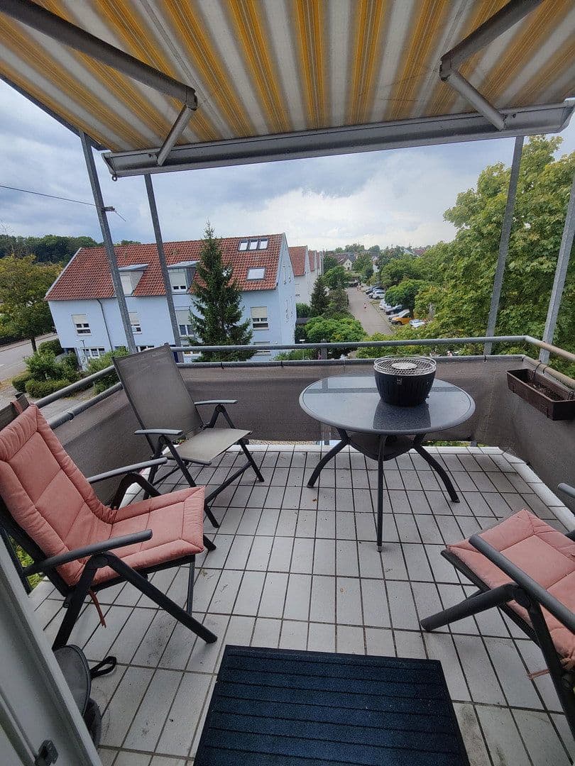 Prenájom bytu 2-izbový 56 m², Wendlingen am Neckar, Bádensko-Wurttembersko Prenájom bytu 2-izbový 56 m², Wendlingen am Neckar, Bádensko-Wurttembersko