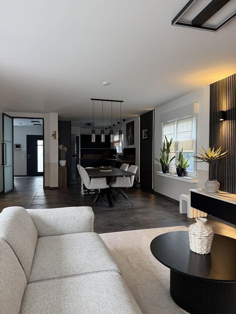 Predaj domu 115 m², pozemok 550 m², Unna, Severné Porýnie - Westfálsko Predaj domu 115 m², pozemok 550 m², Unna, Severné Porýnie - Westfálsko