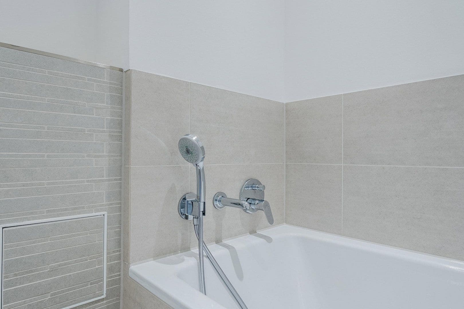 Predaj bytu 4-izbový 167 m², Alsterweg 46c, Berlin, Berlín Predaj bytu 4-izbový 167 m², Alsterweg 46c, Berlin, Berlín