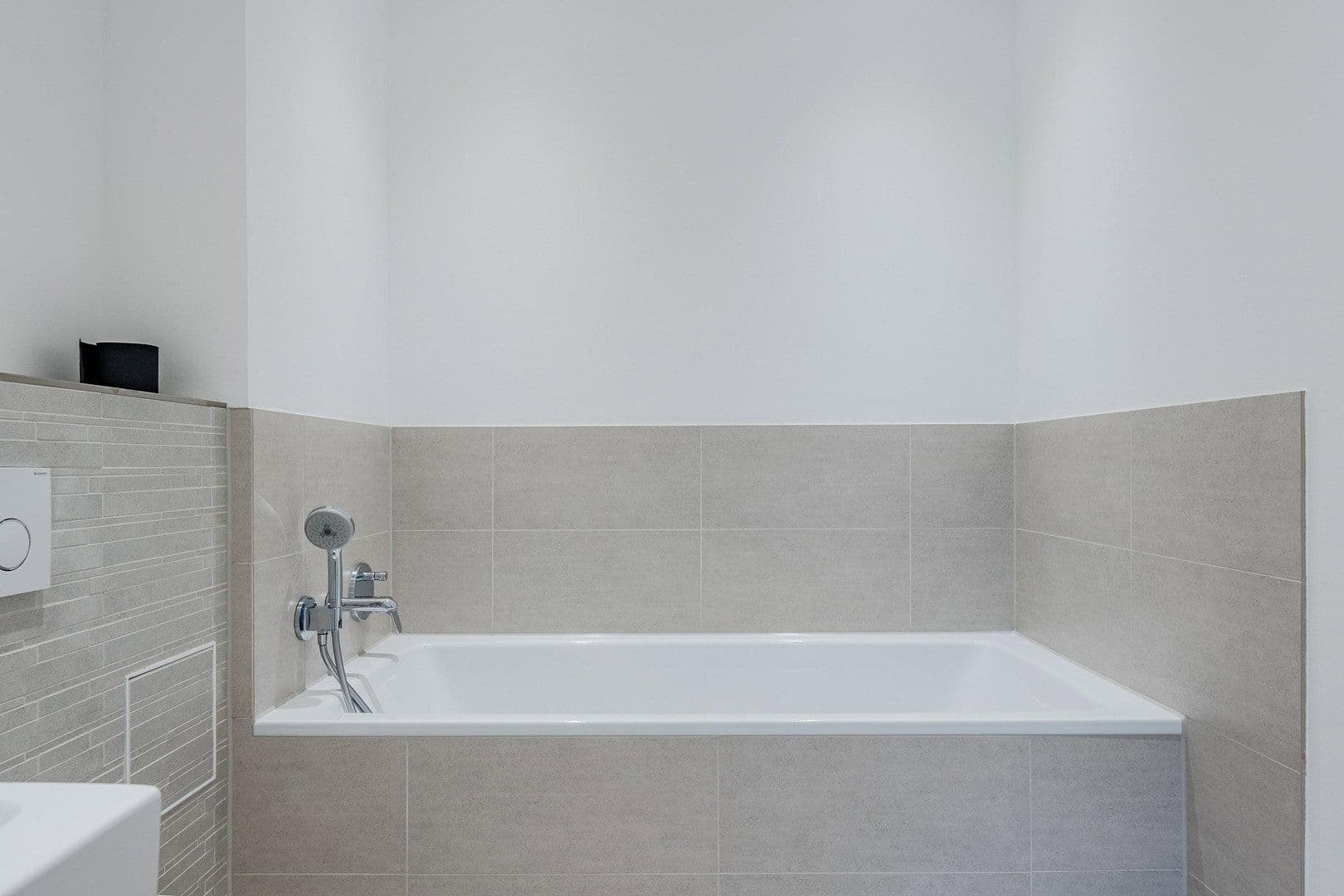 Predaj bytu 4-izbový 167 m², Alsterweg 46c, Berlin, Berlín Predaj bytu 4-izbový 167 m², Alsterweg 46c, Berlin, Berlín