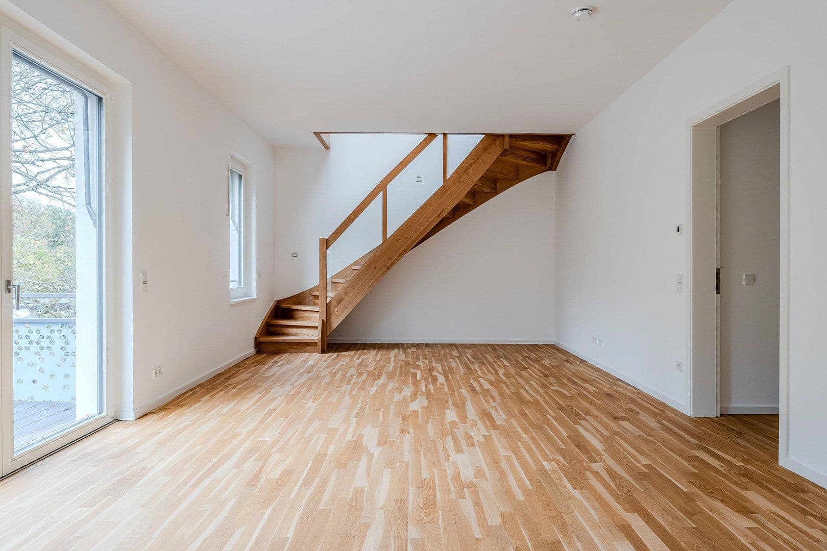 Predaj bytu 4-izbový 167 m², Alsterweg 46c, Berlin, Berlín Predaj bytu 4-izbový 167 m², Alsterweg 46c, Berlin, Berlín
