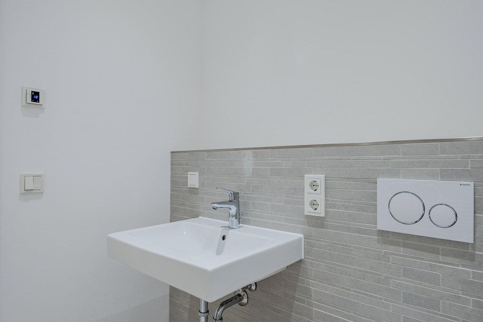 Predaj bytu 4-izbový 167 m², Alsterweg 46c, Berlin, Berlín Predaj bytu 4-izbový 167 m², Alsterweg 46c, Berlin, Berlín