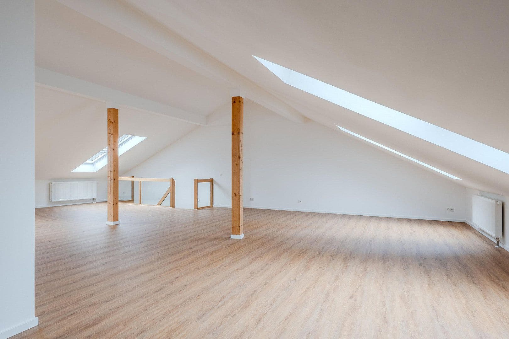 Predaj bytu 4-izbový 167 m², Alsterweg 46c, Berlin, Berlín Predaj bytu 4-izbový 167 m², Alsterweg 46c, Berlin, Berlín
