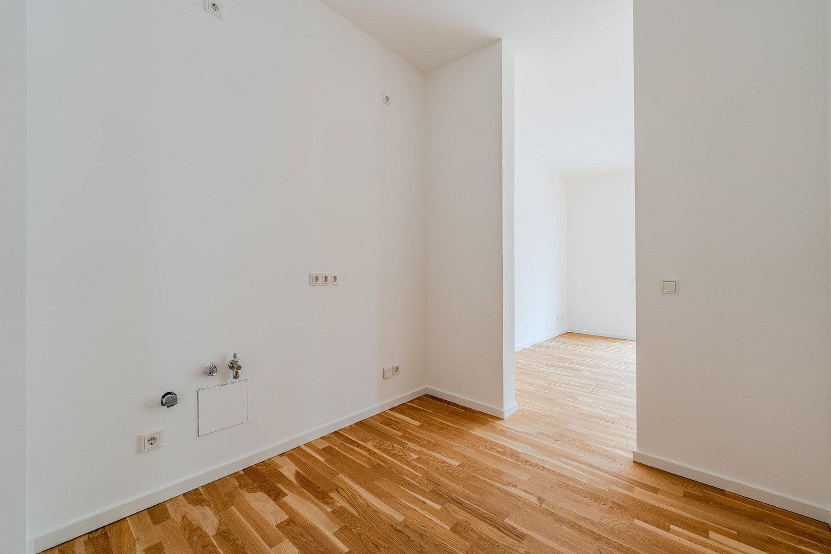 Predaj bytu 4-izbový 167 m², Alsterweg 46c, Berlin, Berlín Predaj bytu 4-izbový 167 m², Alsterweg 46c, Berlin, Berlín