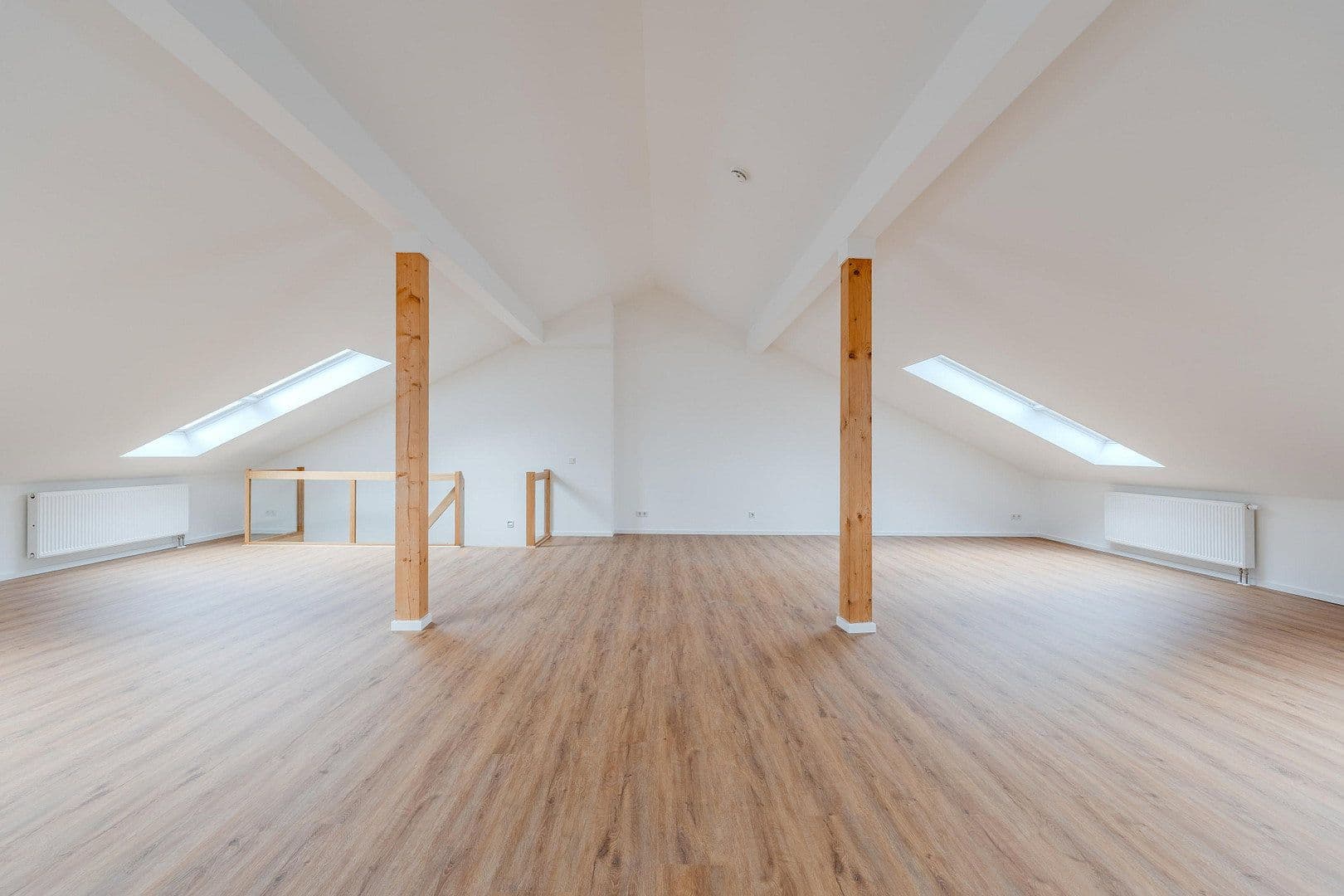Predaj bytu 4-izbový 167 m², Alsterweg 46c, Berlin, Berlín Predaj bytu 4-izbový 167 m², Alsterweg 46c, Berlin, Berlín
