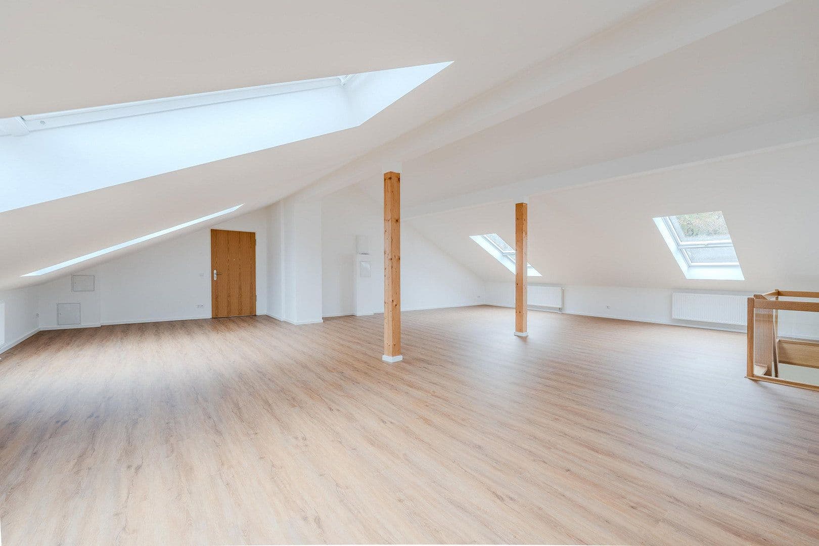 Predaj bytu 4-izbový 167 m², Alsterweg 46c, Berlin, Berlín Predaj bytu 4-izbový 167 m², Alsterweg 46c, Berlin, Berlín
