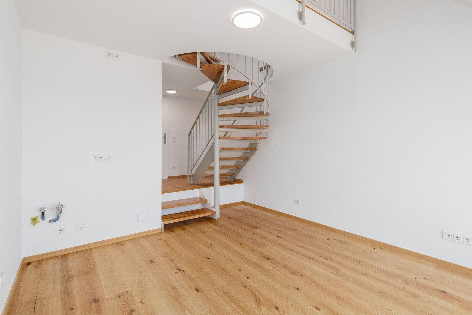Predaj bytu 2-izbový 47 m², Oettingenstraße 20, München-Lehel, Bavorsko Predaj bytu 2-izbový 47 m², Oettingenstraße 20, München-Lehel, Bavorsko
