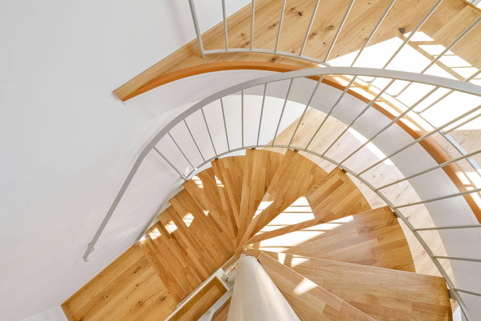 Predaj bytu 2-izbový 47 m², Oettingenstraße 20, München-Lehel, Bavorsko Predaj bytu 2-izbový 47 m², Oettingenstraße 20, München-Lehel, Bavorsko