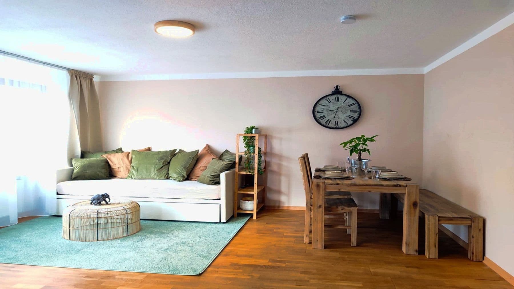 Prenájom bytu 2-izbový 66 m², Waldenbuch, Bádensko-Wurttembersko Prenájom bytu 2-izbový 66 m², Waldenbuch, Bádensko-Wurttembersko