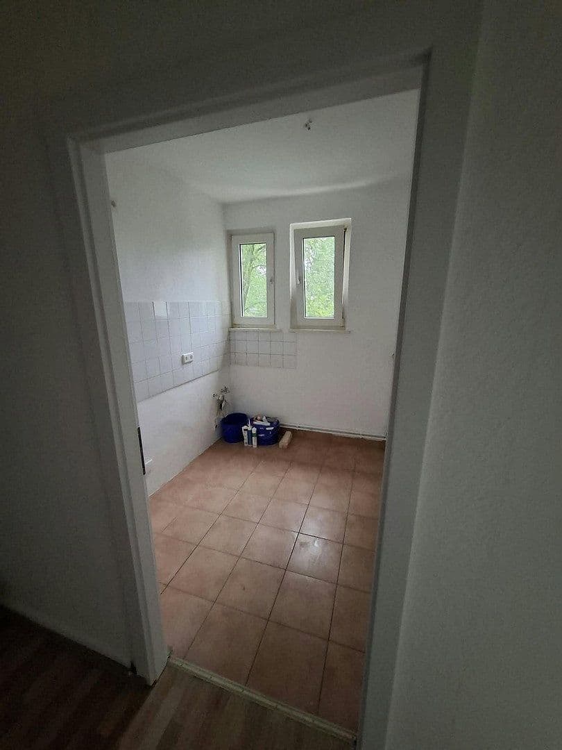 Prenájom bytu 3-izbový 51 m², Luisenstr. 43, Burscheid, Severné Porýnie - Westfálsko Prenájom bytu 3-izbový 51 m², Luisenstr. 43, Burscheid, Severné Porýnie - Westfálsko
