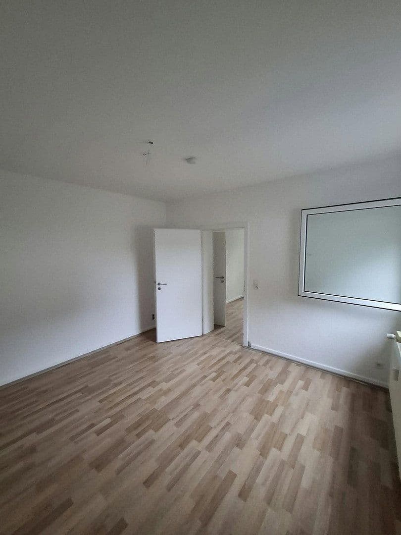 Prenájom bytu 3-izbový 51 m², Luisenstr. 43, Burscheid, Severné Porýnie - Westfálsko Prenájom bytu 3-izbový 51 m², Luisenstr. 43, Burscheid, Severné Porýnie - Westfálsko