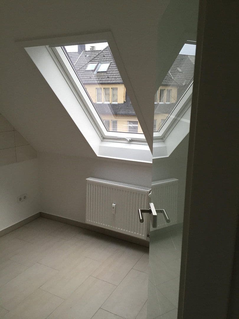 Prenájom bytu 2-izbový 48 m², Schinkelstraße 60, Essen, Severné Porýnie - Westfálsko Prenájom bytu 2-izbový 48 m², Schinkelstraße 60, Essen, Severné Porýnie - Westfálsko