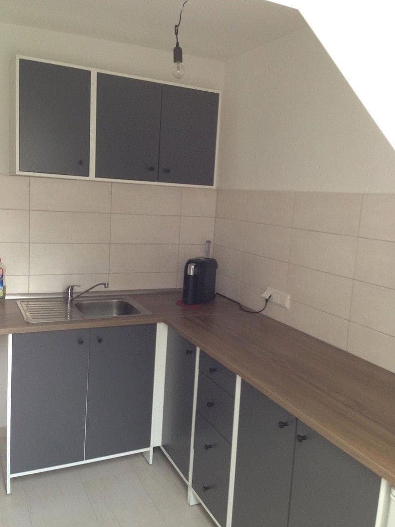 Prenájom bytu 2-izbový 48 m², Schinkelstraße 60, Essen, Severné Porýnie - Westfálsko Prenájom bytu 2-izbový 48 m², Schinkelstraße 60, Essen, Severné Porýnie - Westfálsko