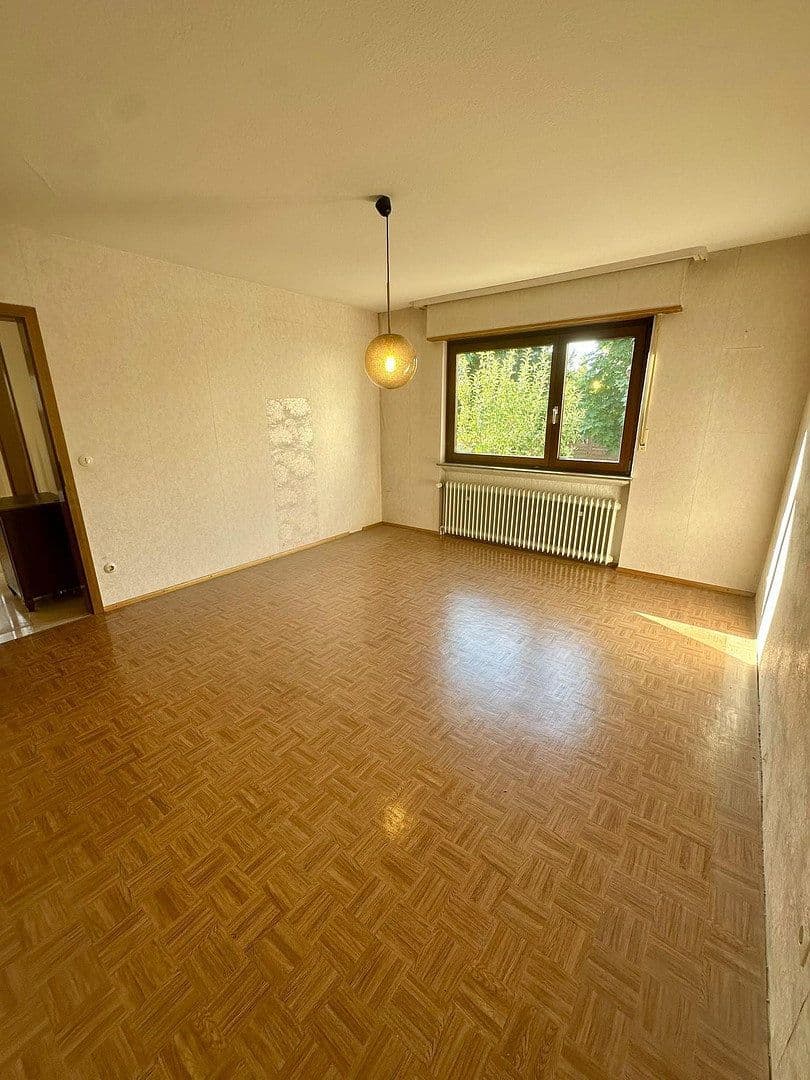Predaj domu 110 m², pozemok 280 m², Lampertheim, Hesensko Predaj domu 110 m², pozemok 280 m², Lampertheim, Hesensko