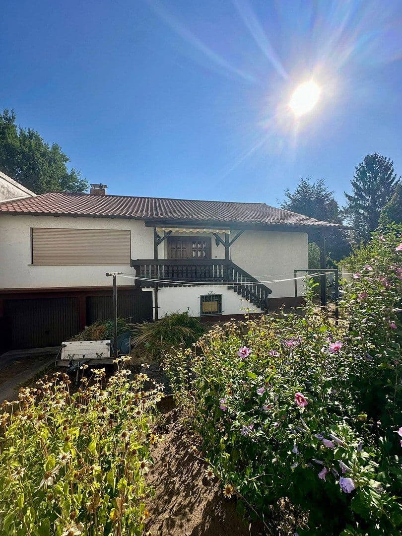 Predaj domu 110 m², pozemok 280 m², Lampertheim, Hesensko Predaj domu 110 m², pozemok 280 m², Lampertheim, Hesensko