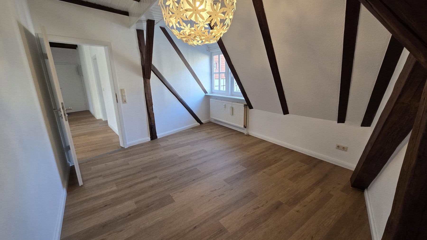 Prenájom bytu 3-izbový 70 m², Mauerstraße 2, Northeim, Dolné Sasko Prenájom bytu 3-izbový 70 m², Mauerstraße 2, Northeim, Dolné Sasko