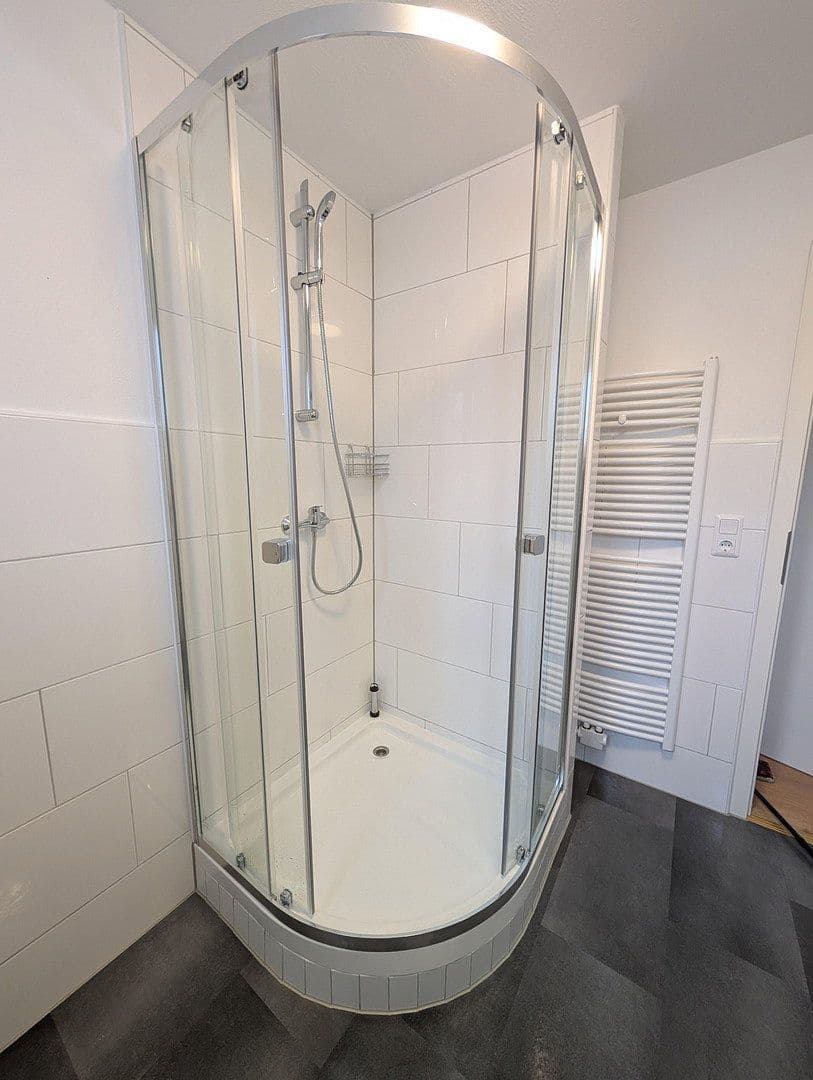 Prenájom bytu 3-izbový 55 m², Kaiserslautern, Porýnie-Falcko Prenájom bytu 3-izbový 55 m², Kaiserslautern, Porýnie-Falcko