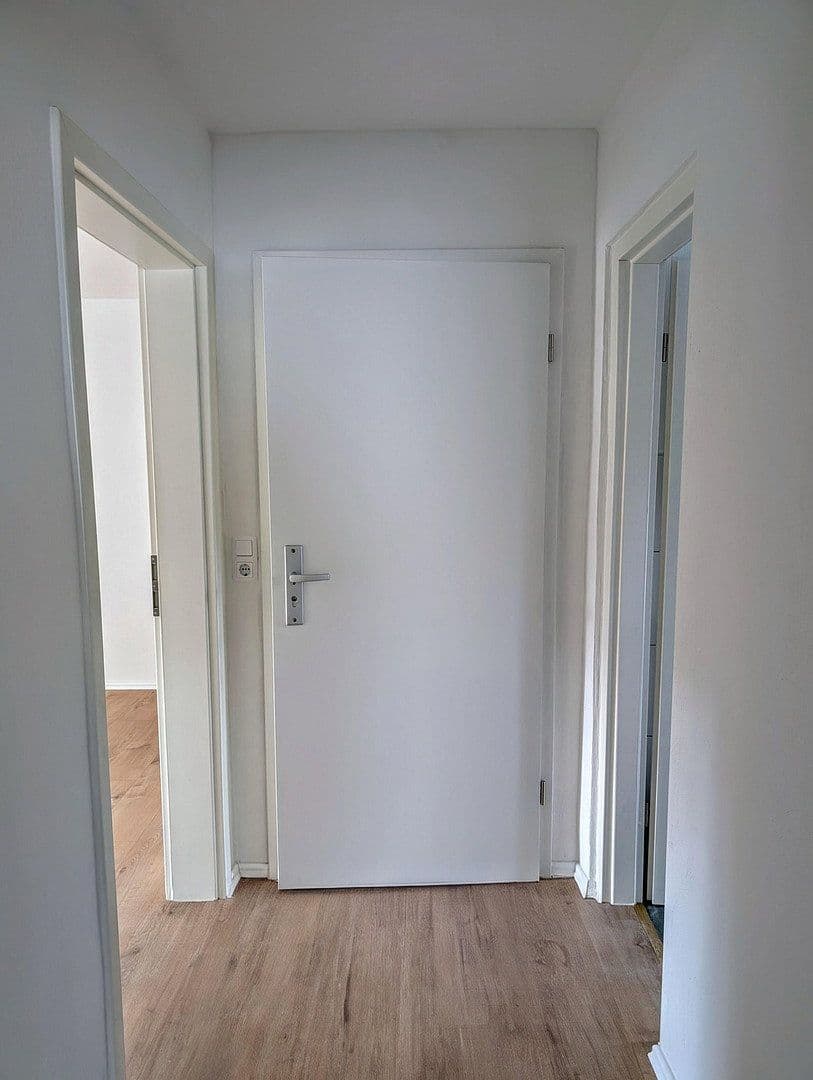 Prenájom bytu 3-izbový 55 m², Kaiserslautern, Porýnie-Falcko Prenájom bytu 3-izbový 55 m², Kaiserslautern, Porýnie-Falcko