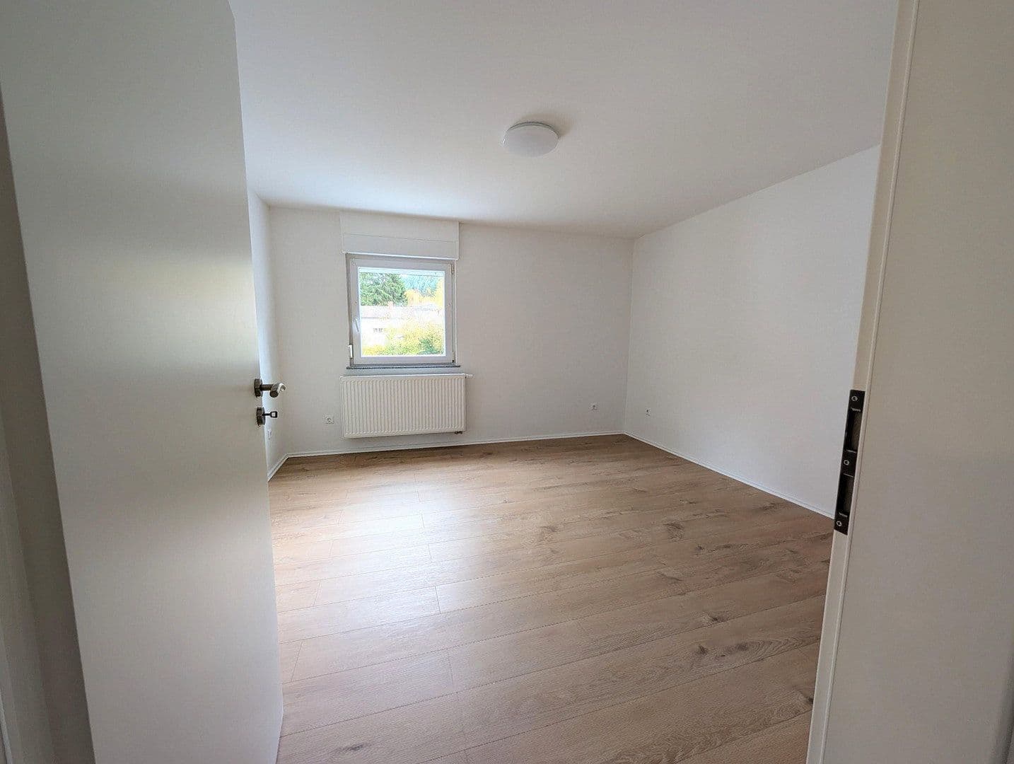 Prenájom bytu 3-izbový 55 m², Kaiserslautern, Porýnie-Falcko Prenájom bytu 3-izbový 55 m², Kaiserslautern, Porýnie-Falcko