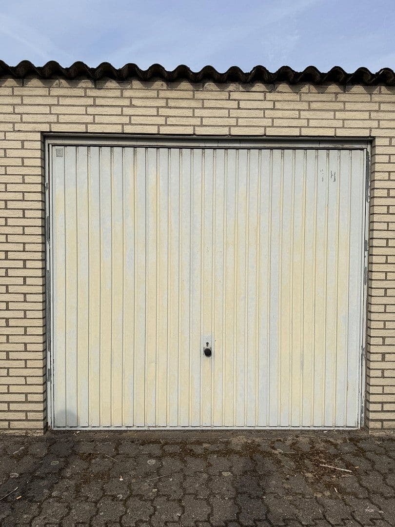 Predaj garáže, Homberger Straße 422, Moers, Severné Porýnie - Westfálsko Predaj garáže, Homberger Straße 422, Moers, Severné Porýnie - Westfálsko