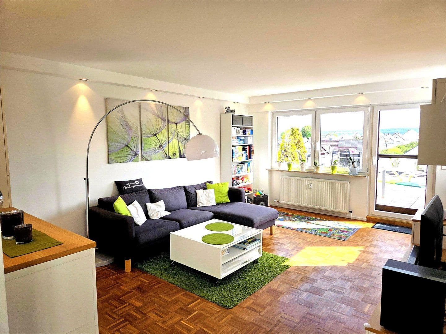 Predaj domu 161 m², pozemok 276 m², Besigheim, Bádensko-Wurttembersko Predaj domu 161 m², pozemok 276 m², Besigheim, Bádensko-Wurttembersko