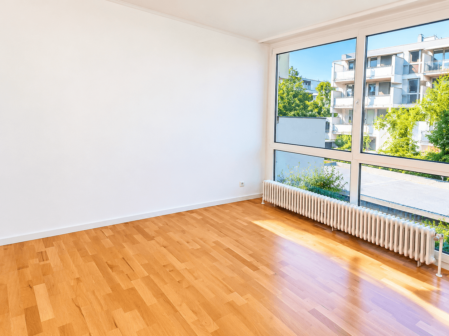 Prenájom bytu 2-izbový 56 m², Münchnerstr. 56, Unterhaching, Bavorsko Prenájom bytu 2-izbový 56 m², Münchnerstr. 56, Unterhaching, Bavorsko