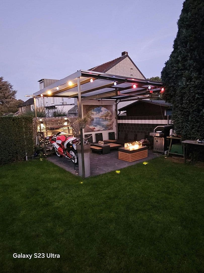 Predaj domu 78 m², pozemok 381 m², Wildroßstraße 87, Gelsenkirchen, Severné Porýnie - Westfálsko Predaj domu 78 m², pozemok 381 m², Wildroßstraße 87, Gelsenkirchen, Severné Porýnie - Westfálsko