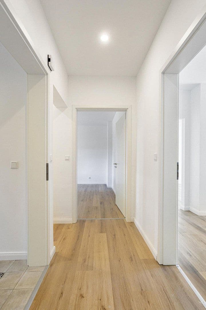 Predaj domu 230 m², pozemok 302 m², Nimweger Straße 45, Kleve, Severné Porýnie - Westfálsko Predaj domu 230 m², pozemok 302 m², Nimweger Straße 45, Kleve, Severné Porýnie - Westfálsko
