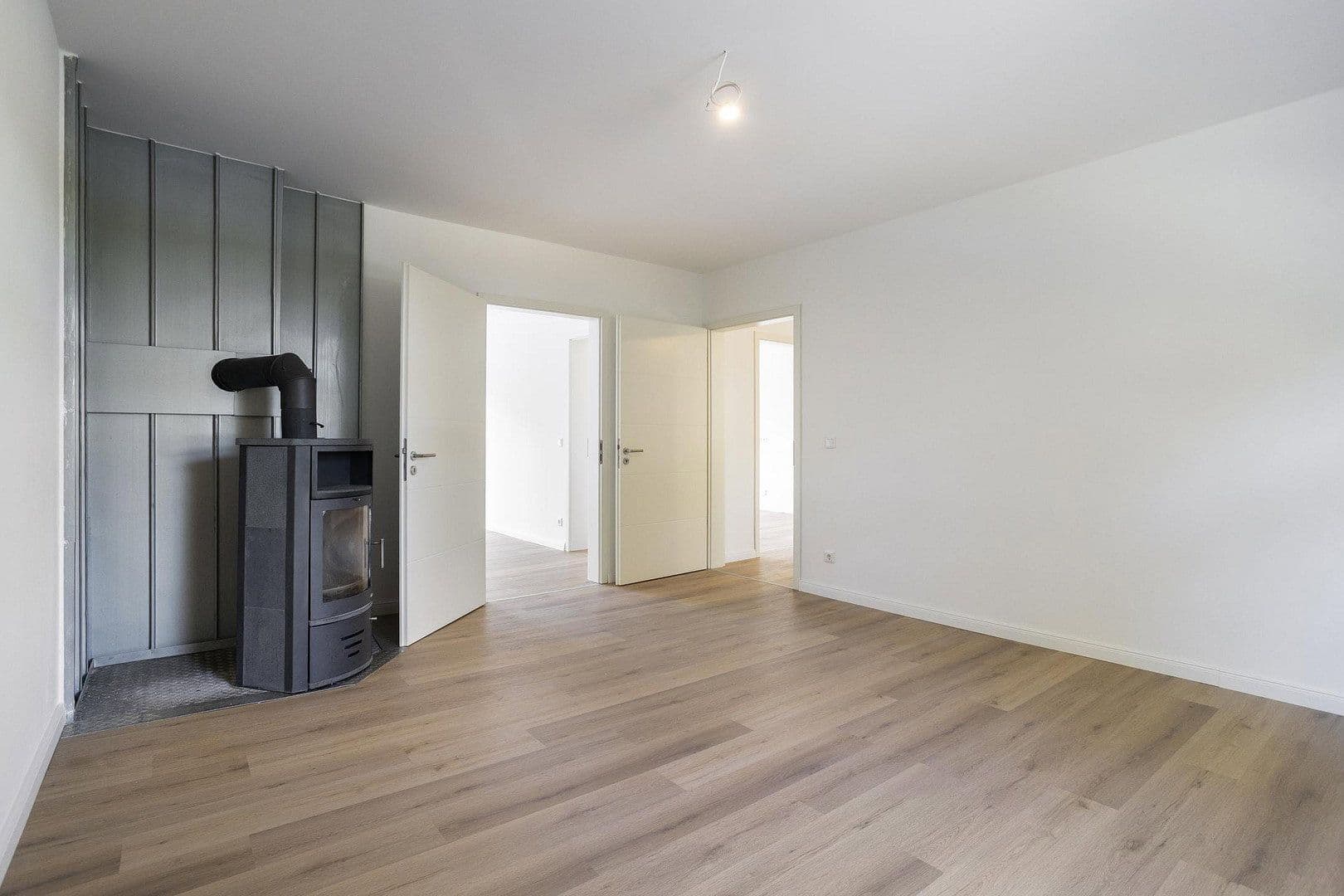 Predaj domu 230 m², pozemok 302 m², Nimweger Straße 45, Kleve, Severné Porýnie - Westfálsko Predaj domu 230 m², pozemok 302 m², Nimweger Straße 45, Kleve, Severné Porýnie - Westfálsko