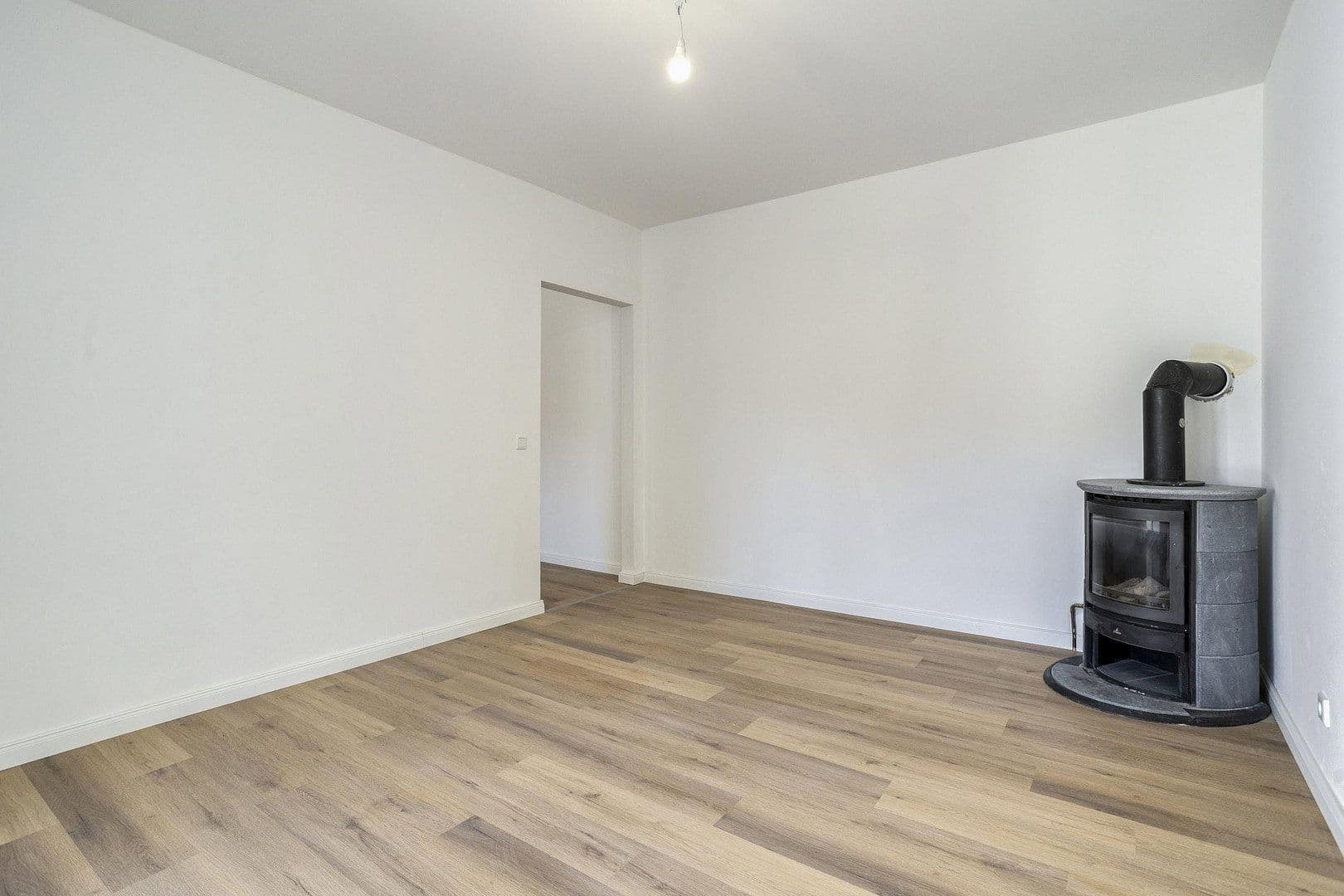 Predaj domu 230 m², pozemok 302 m², Nimweger Straße 45, Kleve, Severné Porýnie - Westfálsko Predaj domu 230 m², pozemok 302 m², Nimweger Straße 45, Kleve, Severné Porýnie - Westfálsko