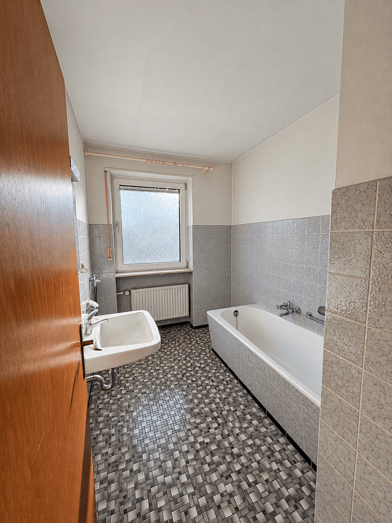 Predaj domu 107 m², pozemok 670 m², Fußgönheimerstraße 35, Lambsheim, Porýnie-Falcko Predaj domu 107 m², pozemok 670 m², Fußgönheimerstraße 35, Lambsheim, Porýnie-Falcko