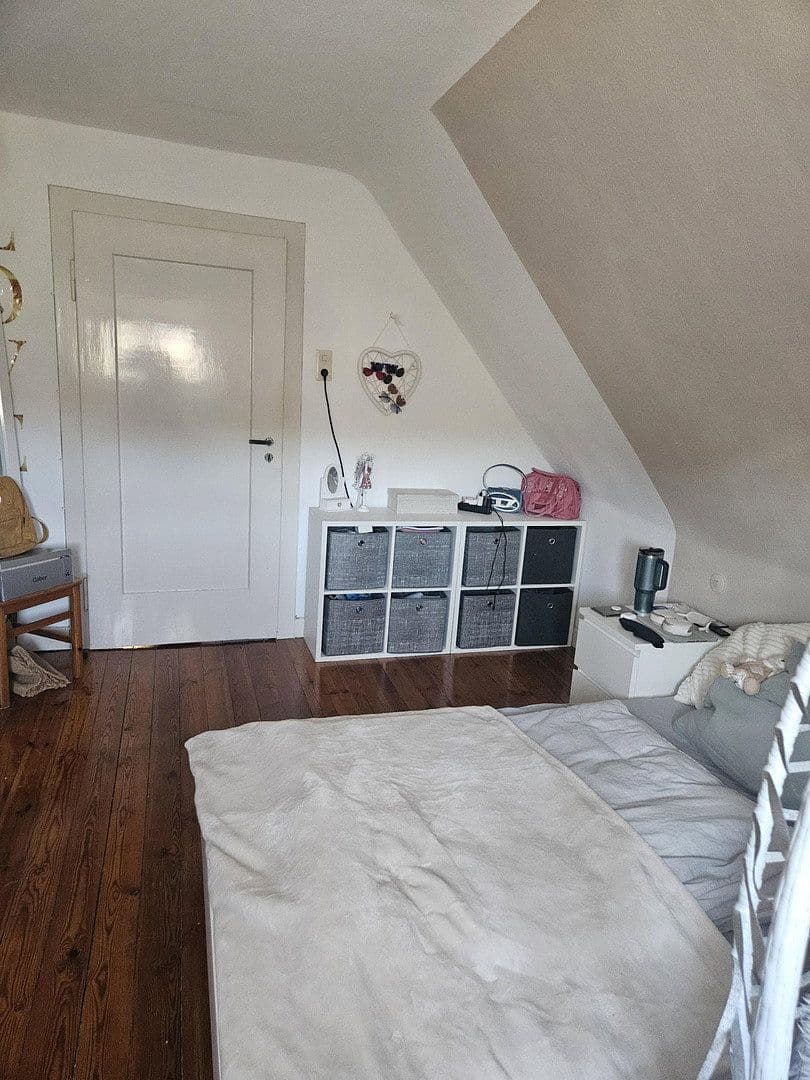 Predaj domu 171 m², pozemok 820 m², Annweiler am Trifels, Porýnie-Falcko Predaj domu 171 m², pozemok 820 m², Annweiler am Trifels, Porýnie-Falcko