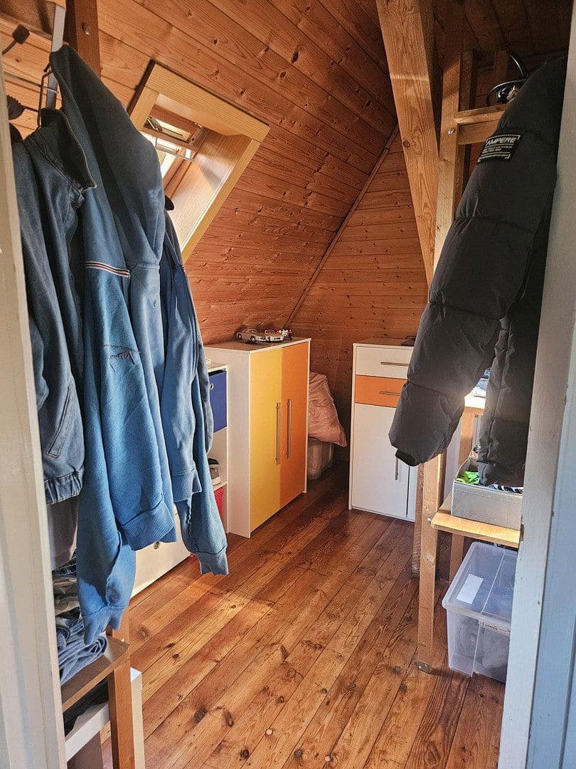 Predaj domu 171 m², pozemok 820 m², Annweiler am Trifels, Porýnie-Falcko Predaj domu 171 m², pozemok 820 m², Annweiler am Trifels, Porýnie-Falcko