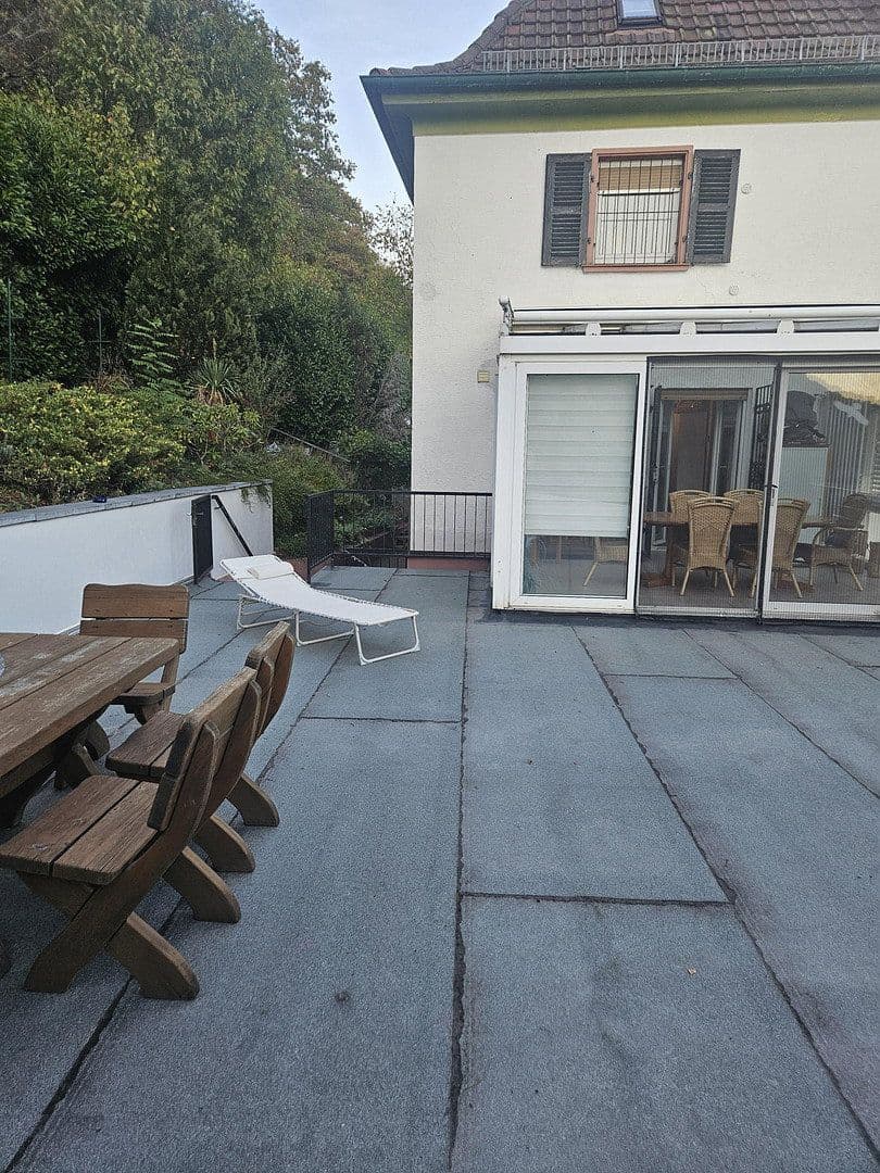 Predaj domu 171 m², pozemok 820 m², Annweiler am Trifels, Porýnie-Falcko Predaj domu 171 m², pozemok 820 m², Annweiler am Trifels, Porýnie-Falcko