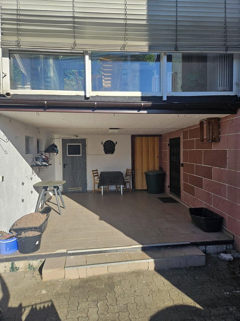 Predaj domu 171 m², pozemok 820 m², Annweiler am Trifels, Porýnie-Falcko Predaj domu 171 m², pozemok 820 m², Annweiler am Trifels, Porýnie-Falcko
