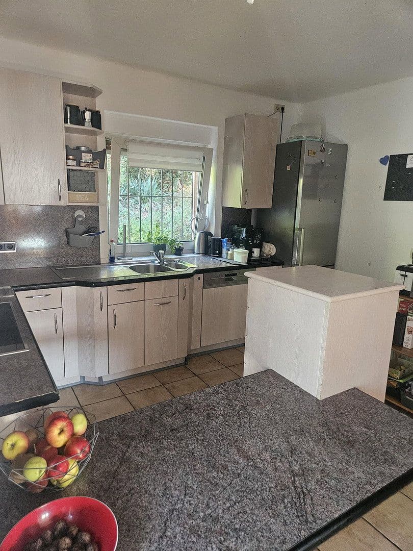 Predaj domu 171 m², pozemok 820 m², Annweiler am Trifels, Porýnie-Falcko Predaj domu 171 m², pozemok 820 m², Annweiler am Trifels, Porýnie-Falcko