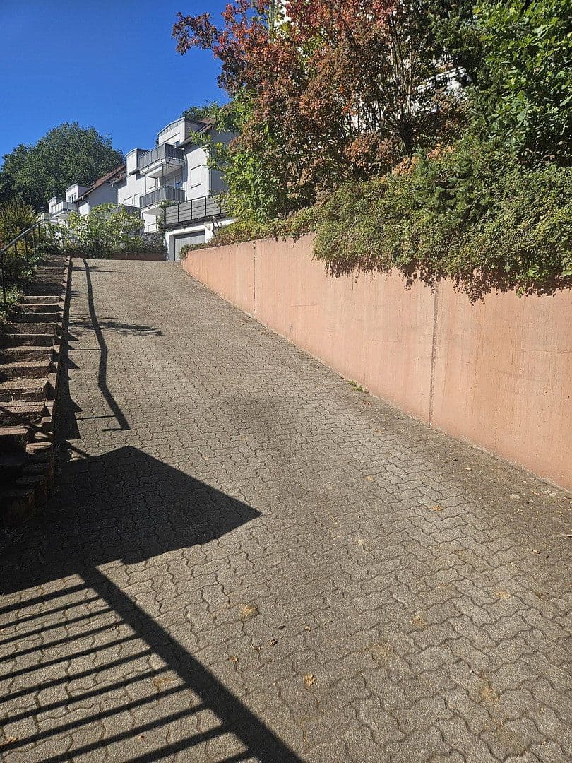 Predaj domu 171 m², pozemok 820 m², Annweiler am Trifels, Porýnie-Falcko Predaj domu 171 m², pozemok 820 m², Annweiler am Trifels, Porýnie-Falcko