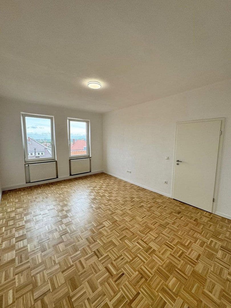 Predaj bytu 3-izbový 78 m², Stuttgart, Bádensko-Wurttembersko Predaj bytu 3-izbový 78 m², Stuttgart, Bádensko-Wurttembersko