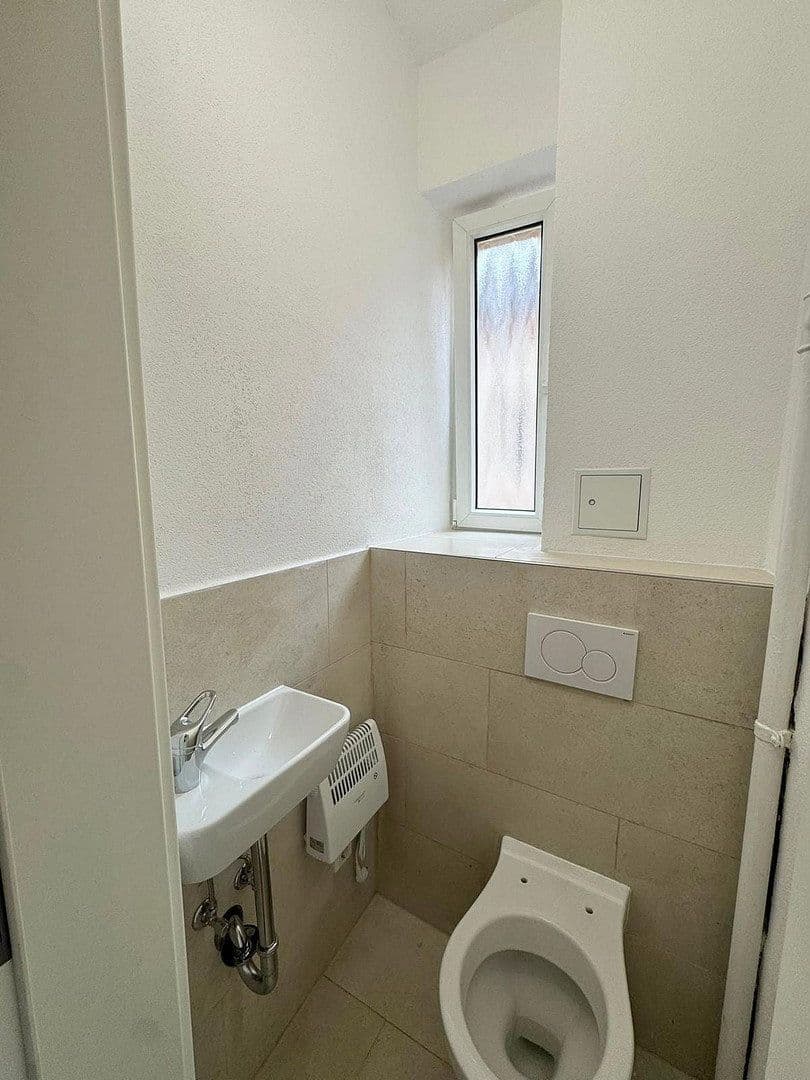 Predaj bytu 3-izbový 78 m², Stuttgart, Bádensko-Wurttembersko Predaj bytu 3-izbový 78 m², Stuttgart, Bádensko-Wurttembersko
