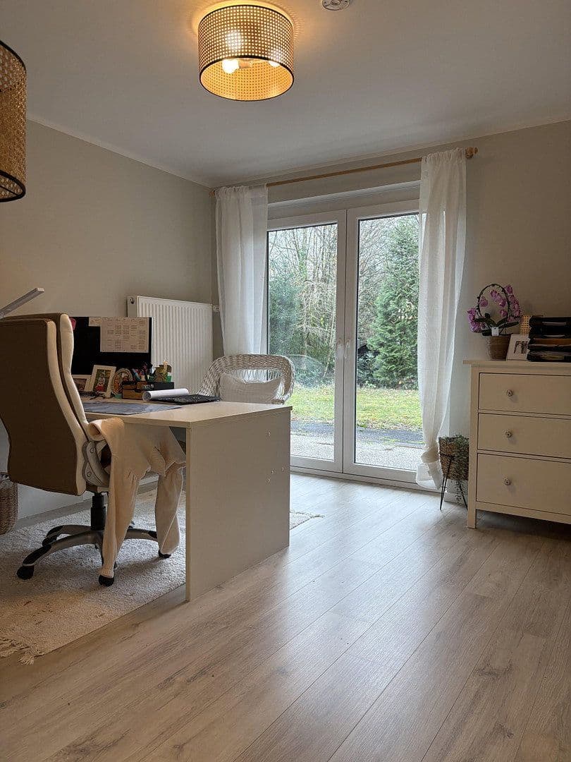 Predaj domu 260 m², pozemok 2.200 m², Bergisch Gladbach, Severné Porýnie - Westfálsko Predaj domu 260 m², pozemok 2.200 m², Bergisch Gladbach, Severné Porýnie - Westfálsko
