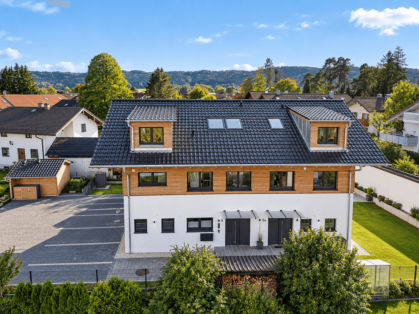 Prenájom domu 150 m², pozemok 240 m², Bruckmühl, Bavorsko Prenájom domu 150 m², pozemok 240 m², Bruckmühl, Bavorsko
