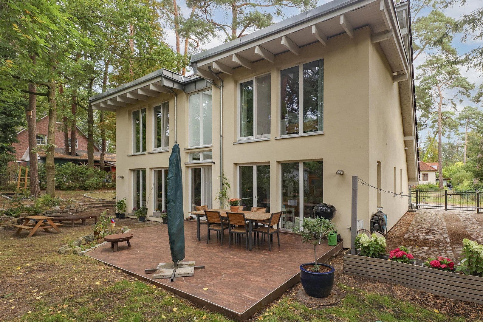 Predaj domu 167 m², pozemok 597 m², Rangsdorf, Brandenbursko Predaj domu 167 m², pozemok 597 m², Rangsdorf, Brandenbursko