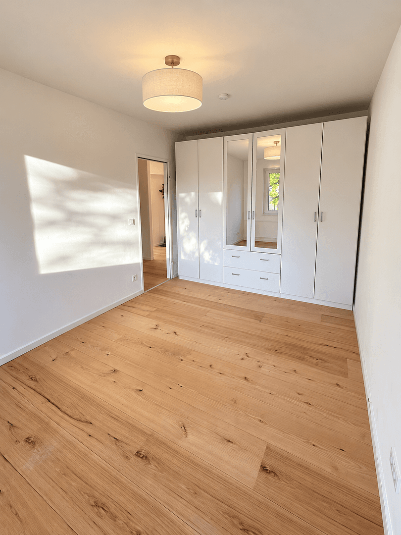 Predaj bytu 2-izbový 60 m², Berlin, Berlín Predaj bytu 2-izbový 60 m², Berlin, Berlín