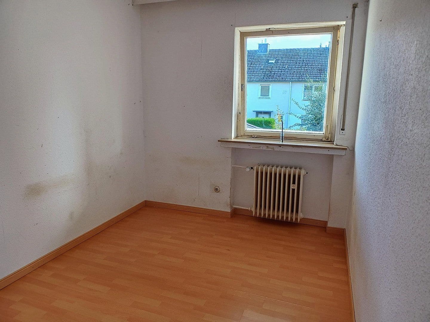 Predaj domu 92 m², pozemok 280 m², Heinrich-Vormbrock-Straße 33c, Lübbecke, Severné Porýnie - Westfálsko Predaj domu 92 m², pozemok 280 m², Heinrich-Vormbrock-Straße 33c, Lübbecke, Severné Porýnie - Westfálsko